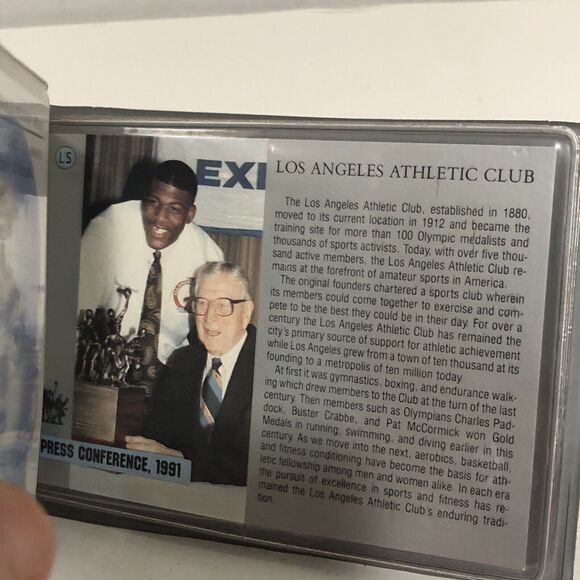 The L.A. Athletic Club John R. Wooden Award Photo Michael Jordan Larry Bird - Picture 12 of 13